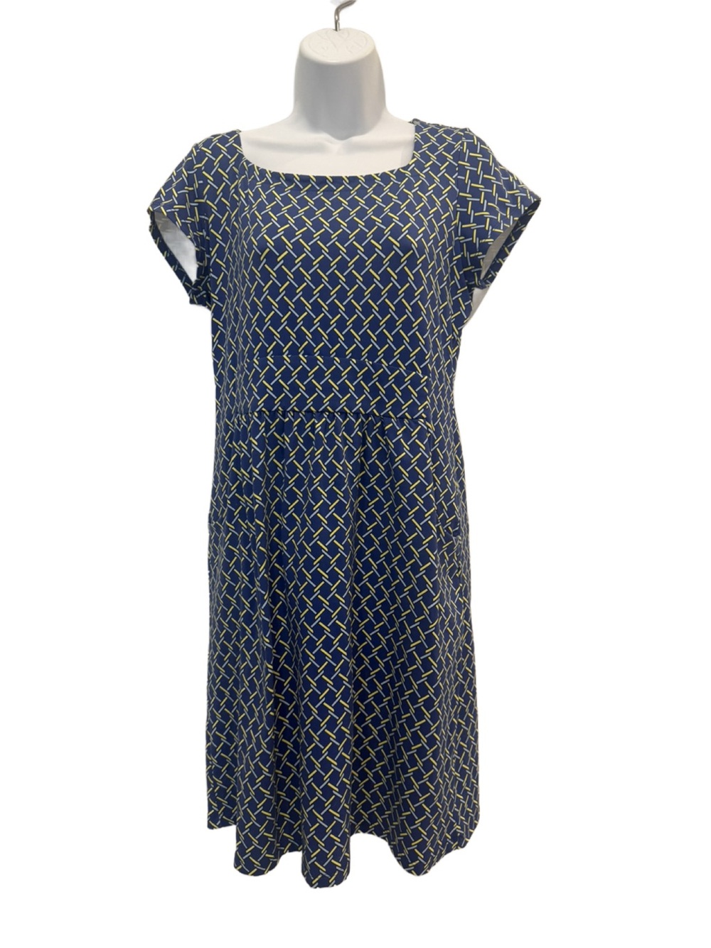 J McLaughlin Emma Dress with Pockets. Medium